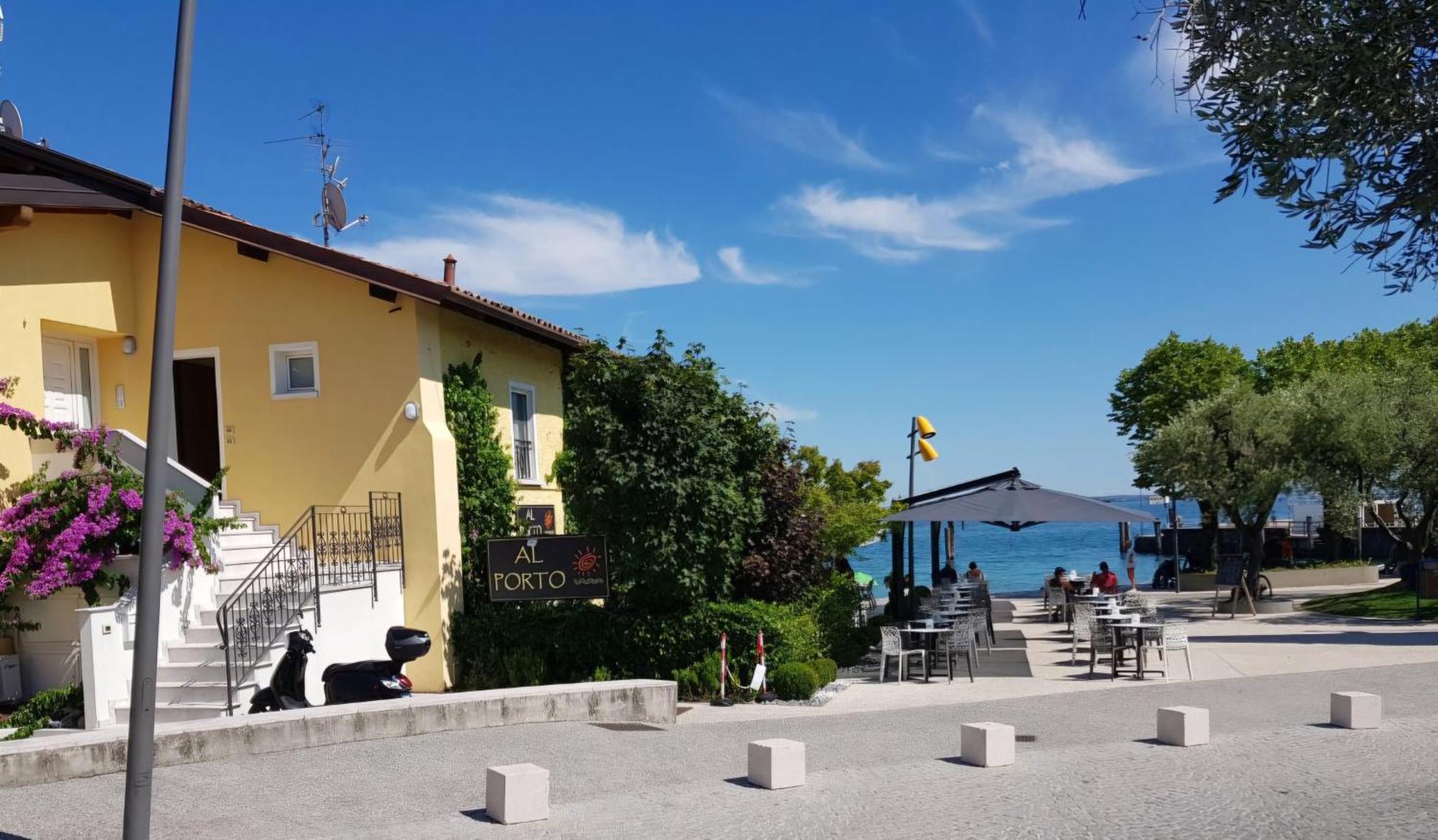 Graziosa Al Porto Villa Moniga del Garda Exterior photo
